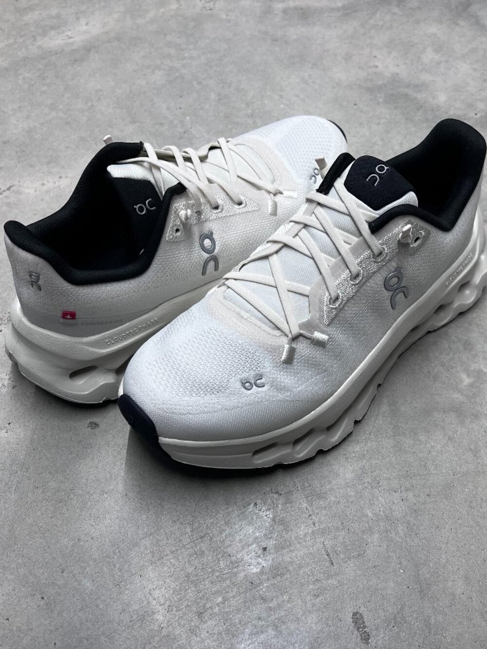 On Running Cloudtilt Pearl Ice Women's Size 6.5 3WE10052331 - New With Defects
